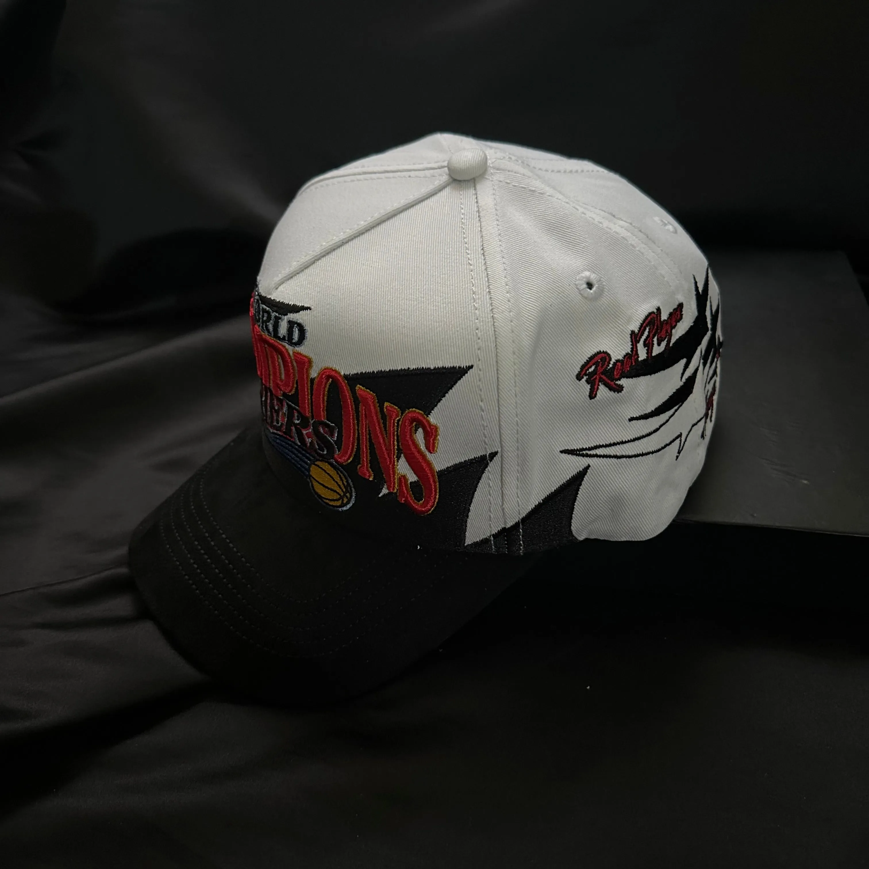CHAMPIONS Limited Edition