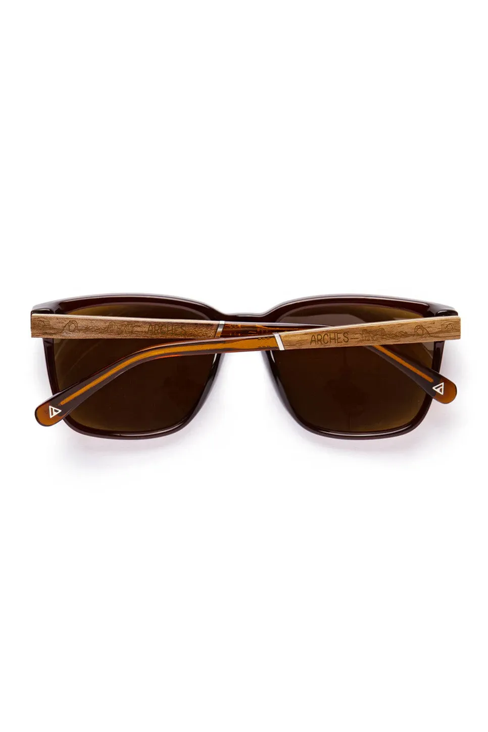 CRAG - CLAY/ARCHES ENGRAVED/BROWN POLAR