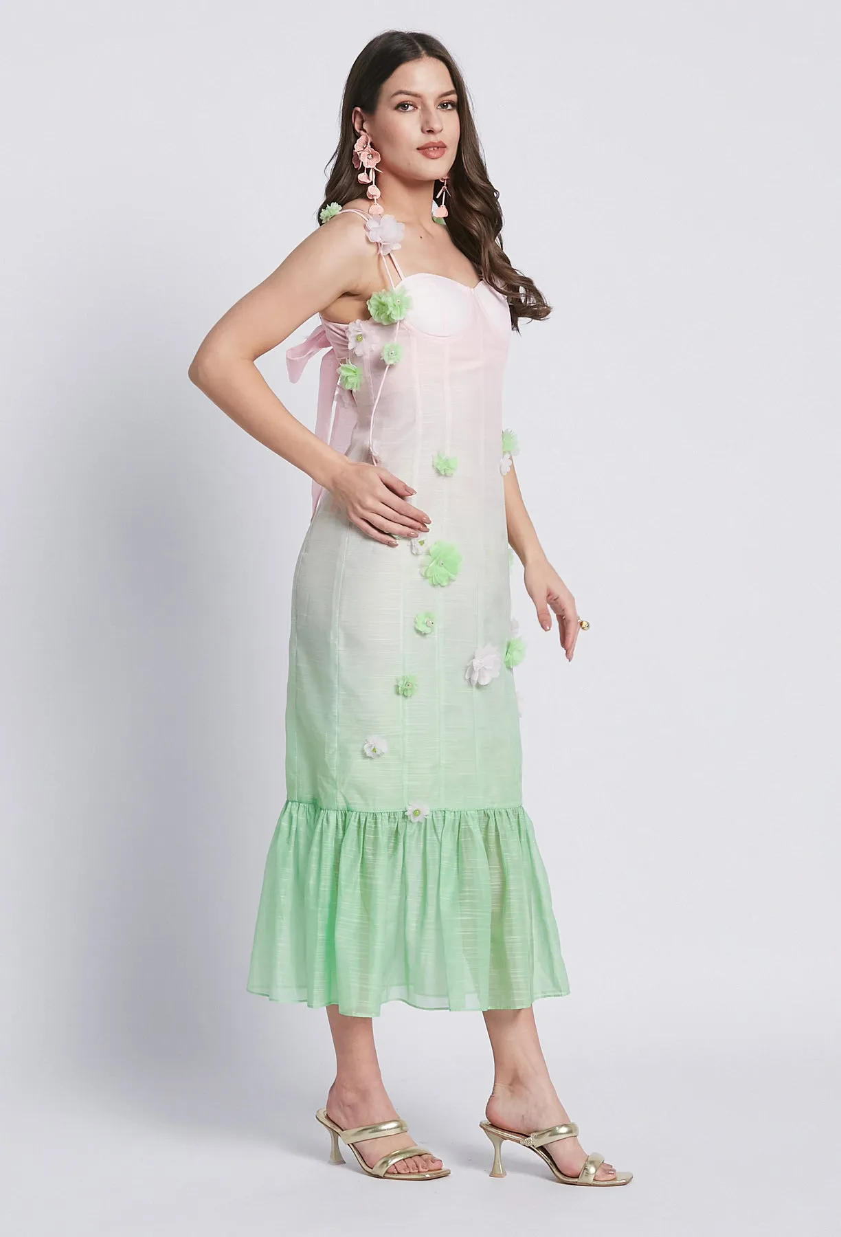 (Pre-order) Alysa Dress